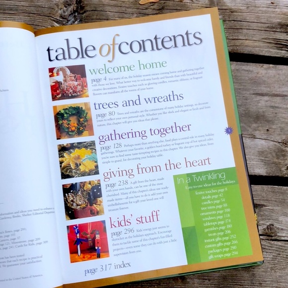 🎄 2001 Holiday Inspirations - Better Home and Garden - Coffee Table Book - Picture 3 of 13